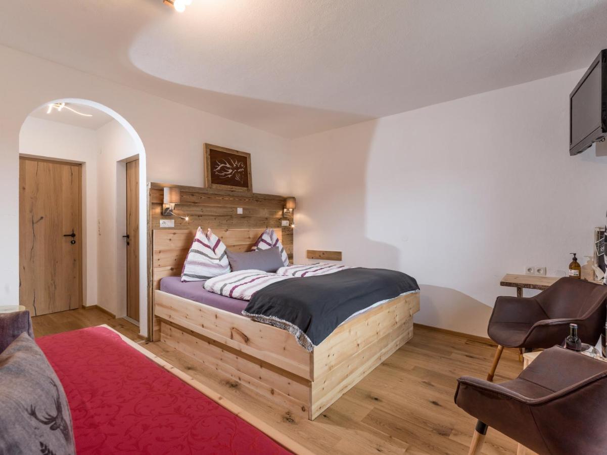 Hotel Berghof Haselsberger Sankt Johann in Tirol Exterior foto
