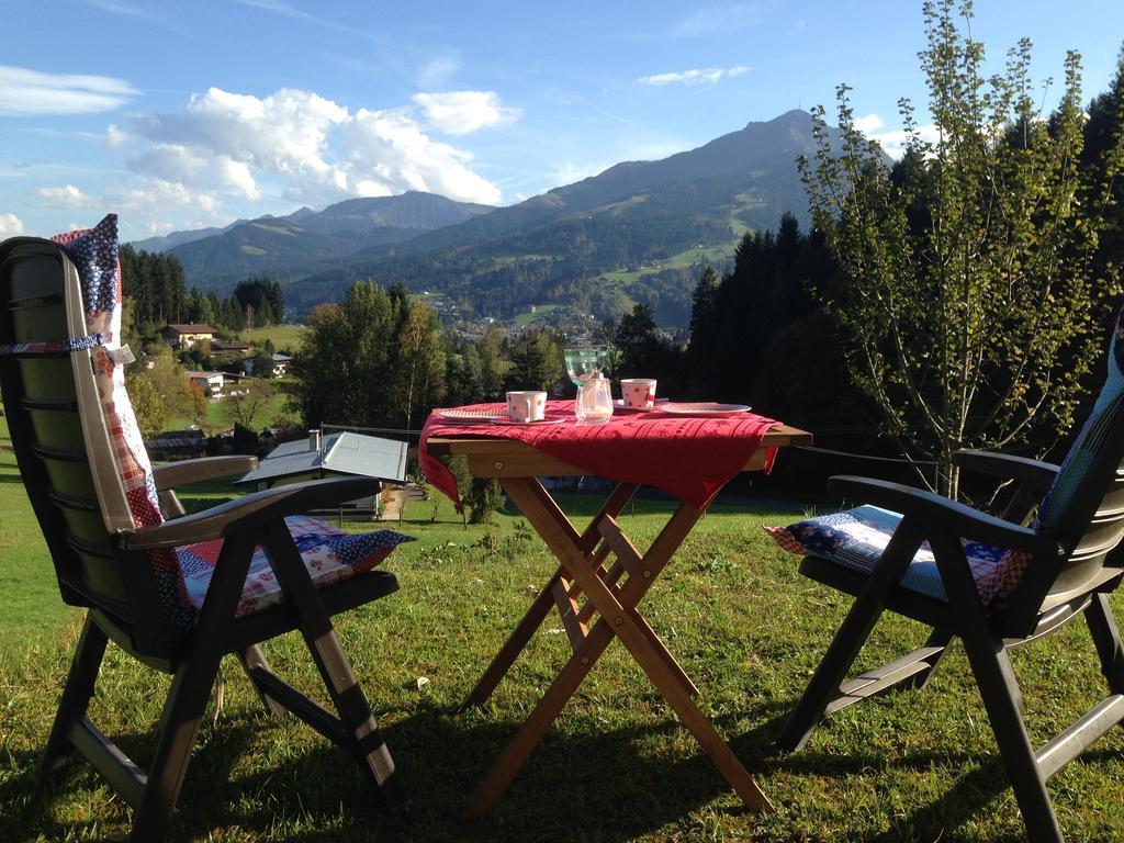 Hotel Berghof Haselsberger Sankt Johann in Tirol Exterior foto