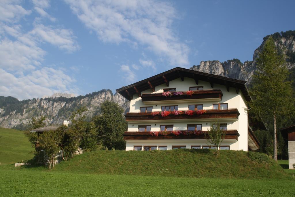 Hotel Berghof Haselsberger Sankt Johann in Tirol Exterior foto